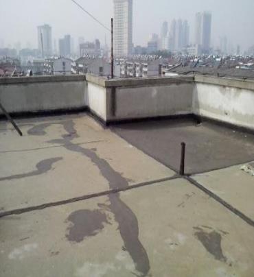 扶沟漏水维修 楼顶漏水是什么原因，楼顶漏水维修方法是什么?
